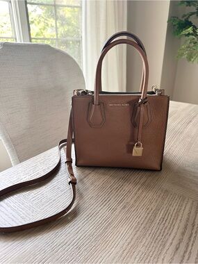 Michael Kors Mercer Medium crossbody handbag